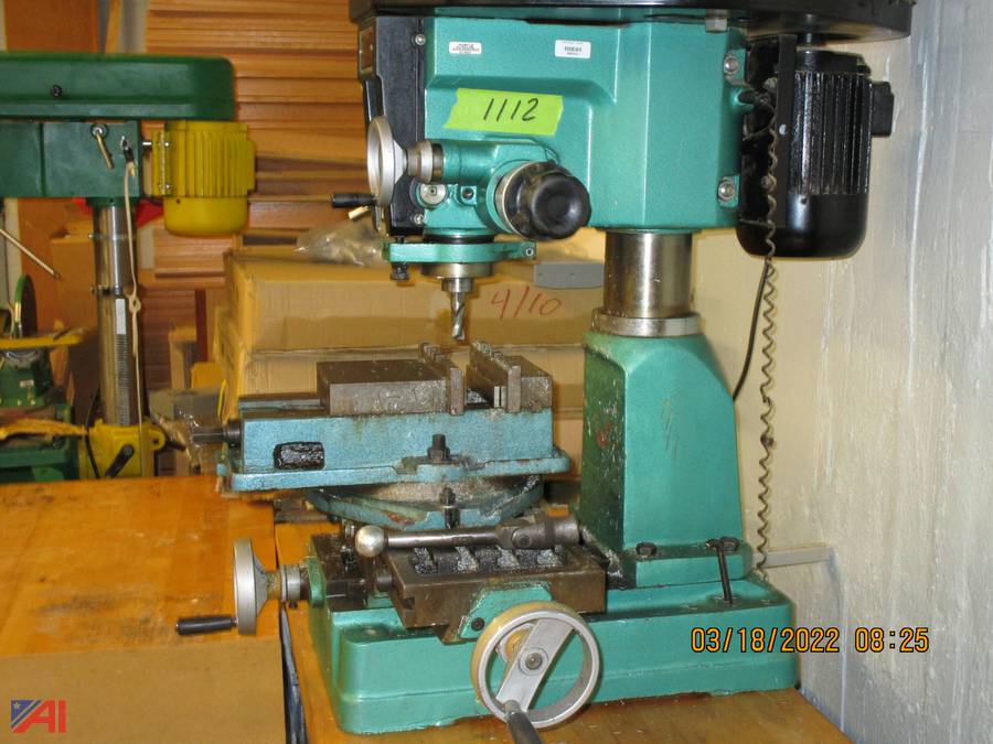 Auctions International Auction Southold UFSDNY 28147 ITEM Small